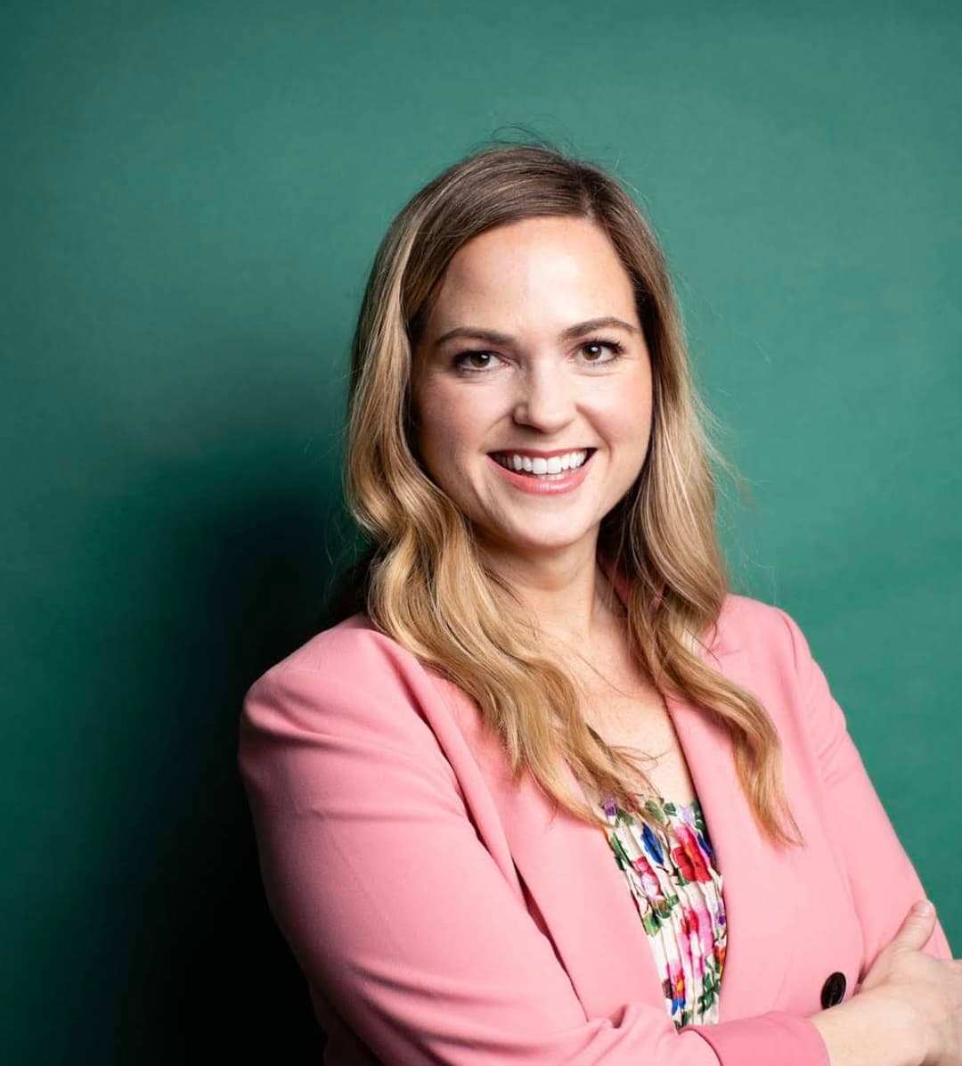 Dr. Jana Rundle