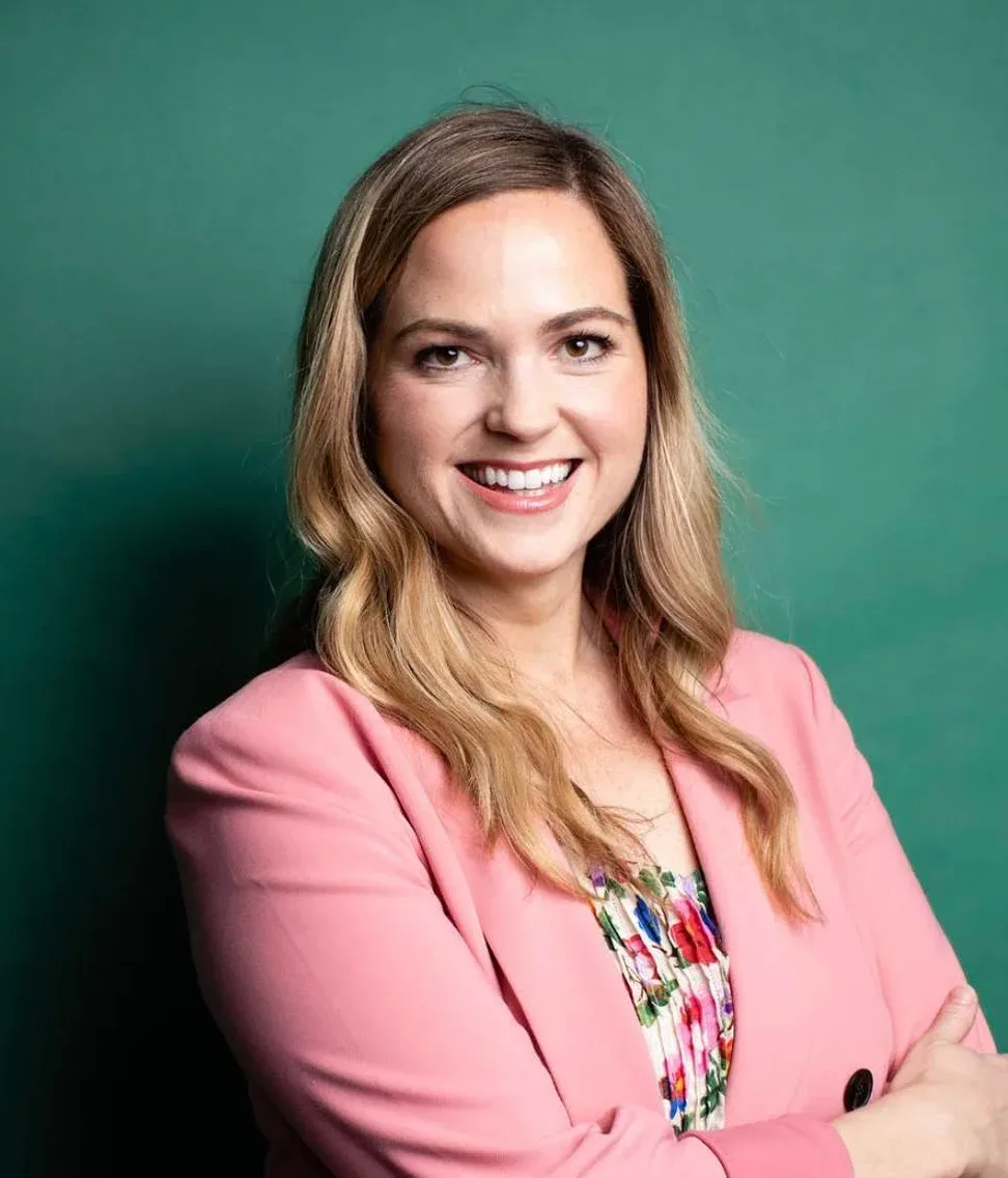 Dr. Jana Rundle